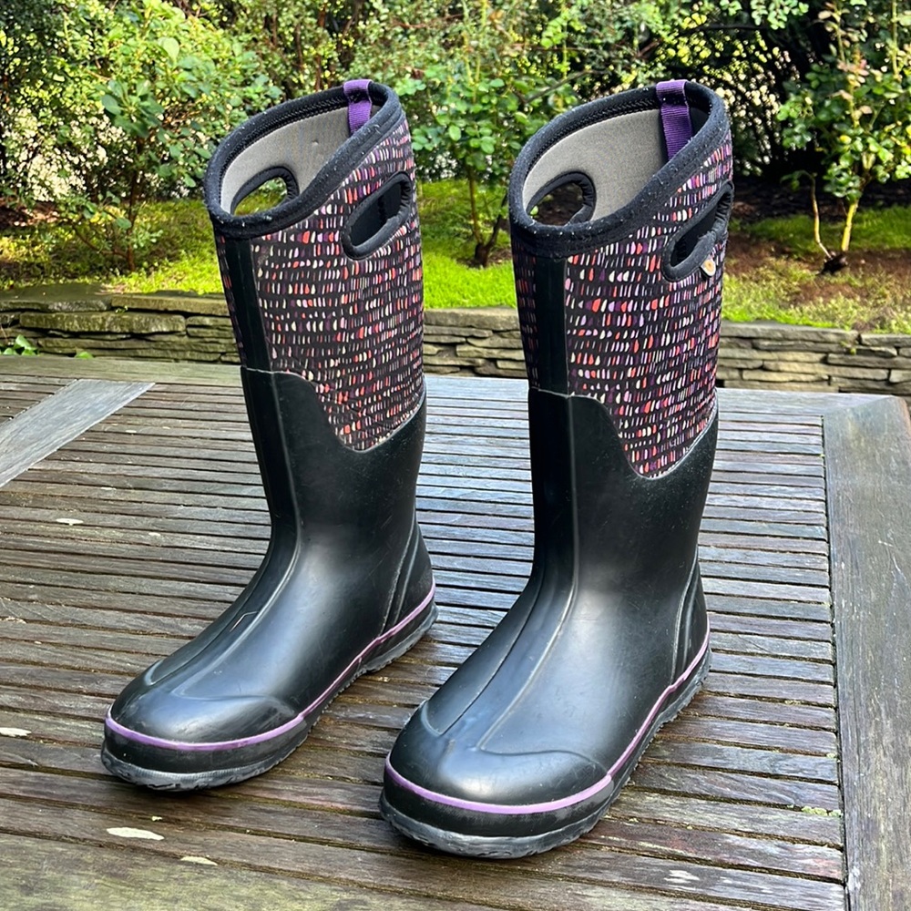 Bogs women’s boots size 8